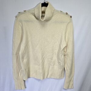 QI Cashmere Cream Turtleneck Sweater Gold Tone Button Detail Luxurious, Sz M